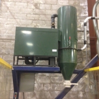 600 Series Vacuum mounted overhead for easy dumping of material.