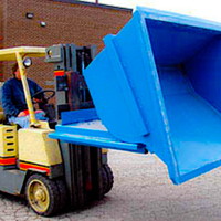 Easily removable roll-forward hopper bucket. 